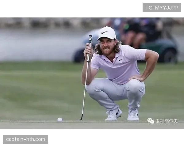 帕尔默的职业之路：从新秀到高尔夫传奇的非凡蜕变