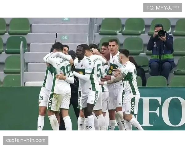 西甲格局生变：新锐球队强势崛起，撼动传统豪门统治地位