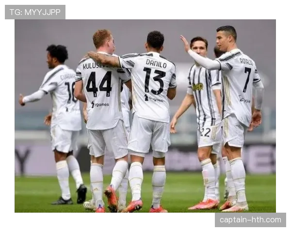 拜仁夏窗危机:引援不力加剧阵容矛盾,新赛季争冠之路蒙上阴影? 拜仁夏窗危机:引援不力加剧阵容矛盾,新赛季争冠之路蒙上阴影?