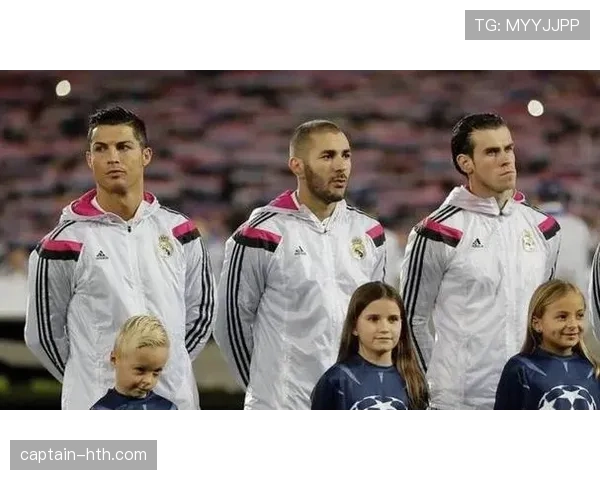 本泽马与苏亚雷斯：技术型中锋的两种极致路径