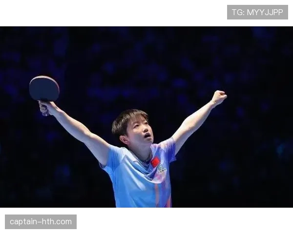 孙颖莎一天喝五杯冰美式，训练完直接睡更衣室